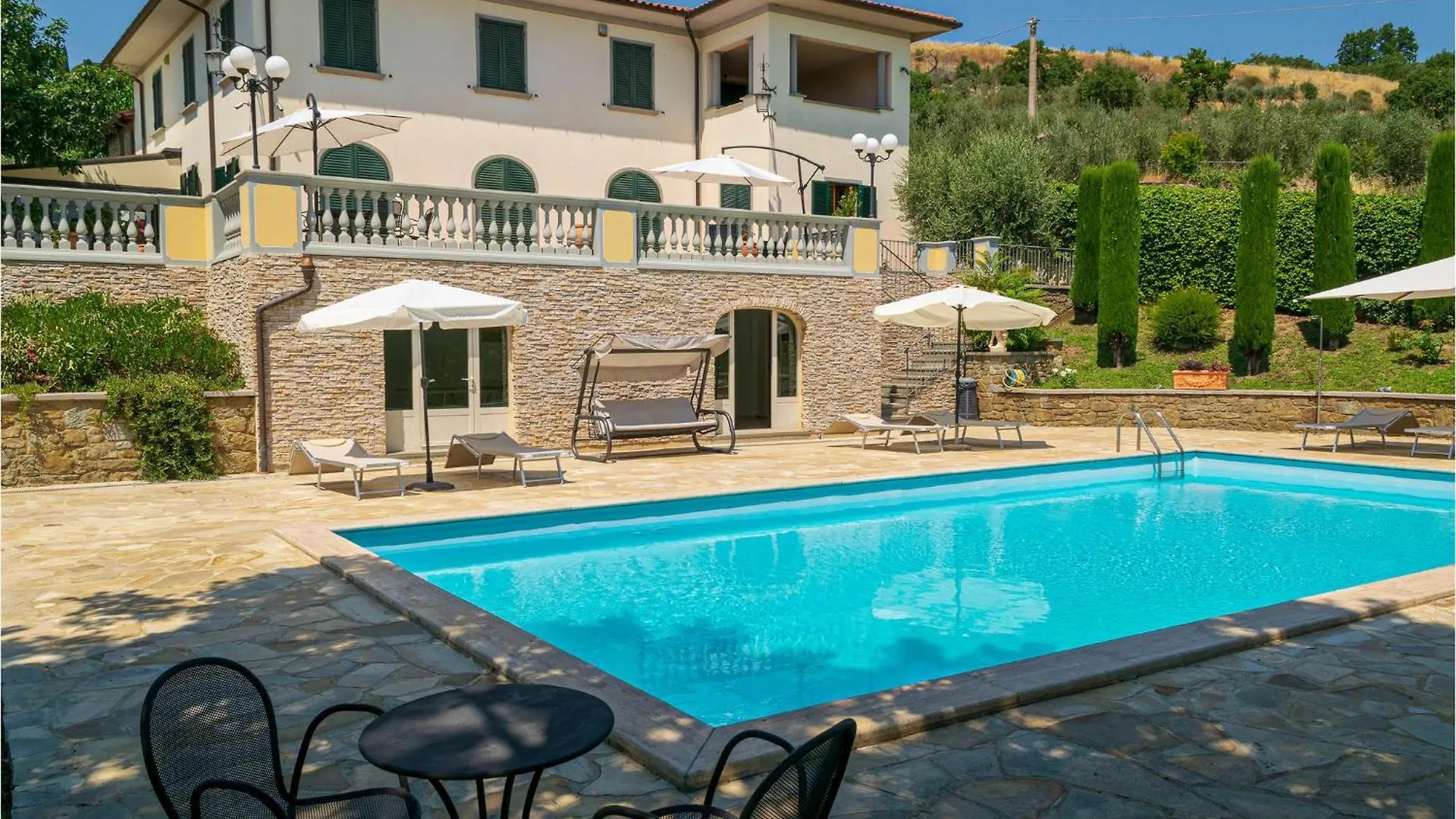 Beautiful Home In Castiglion Fiorentino contacts