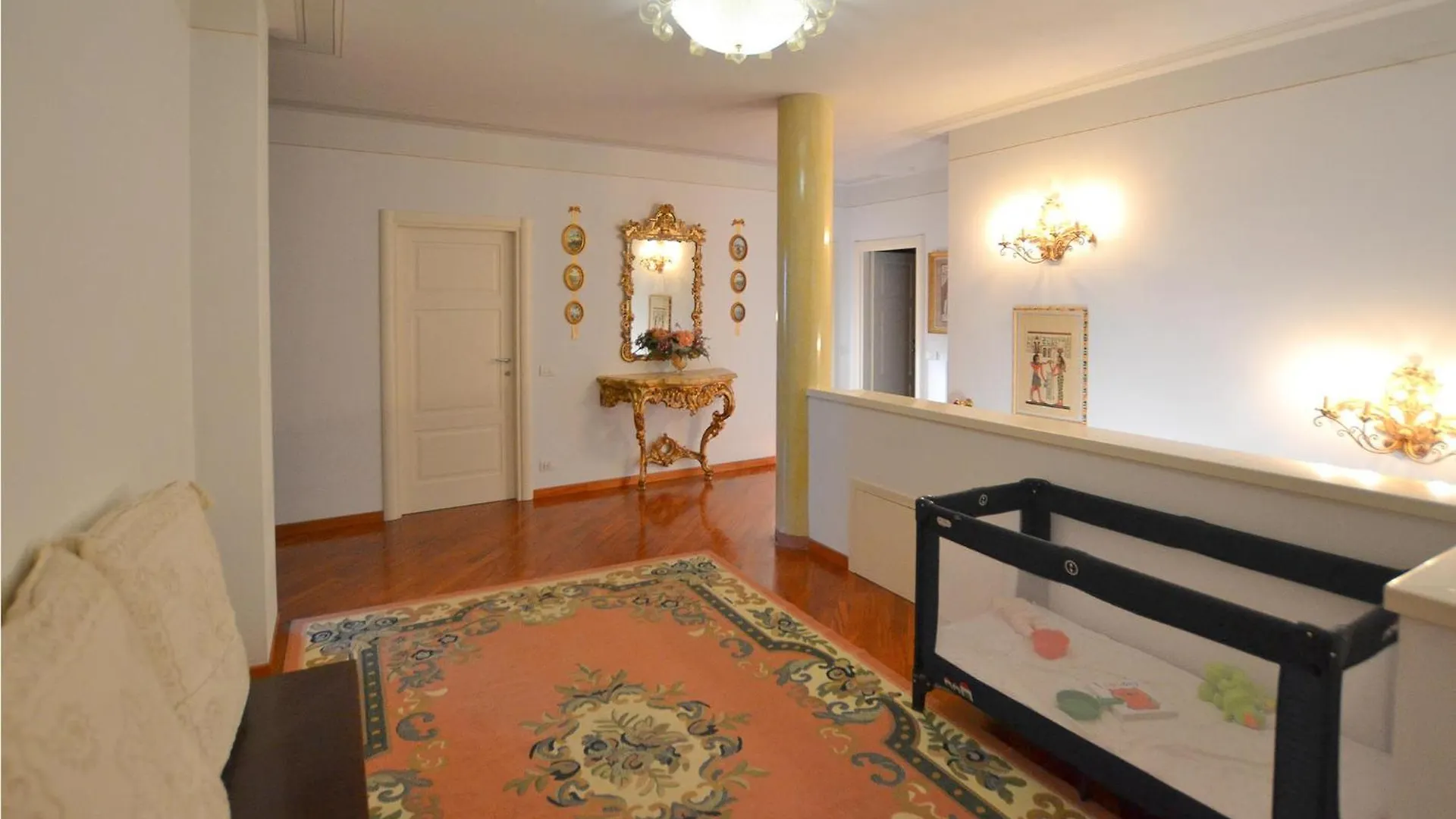 Beautiful Home In カスティリオーン・フィオレンティーノ 別荘